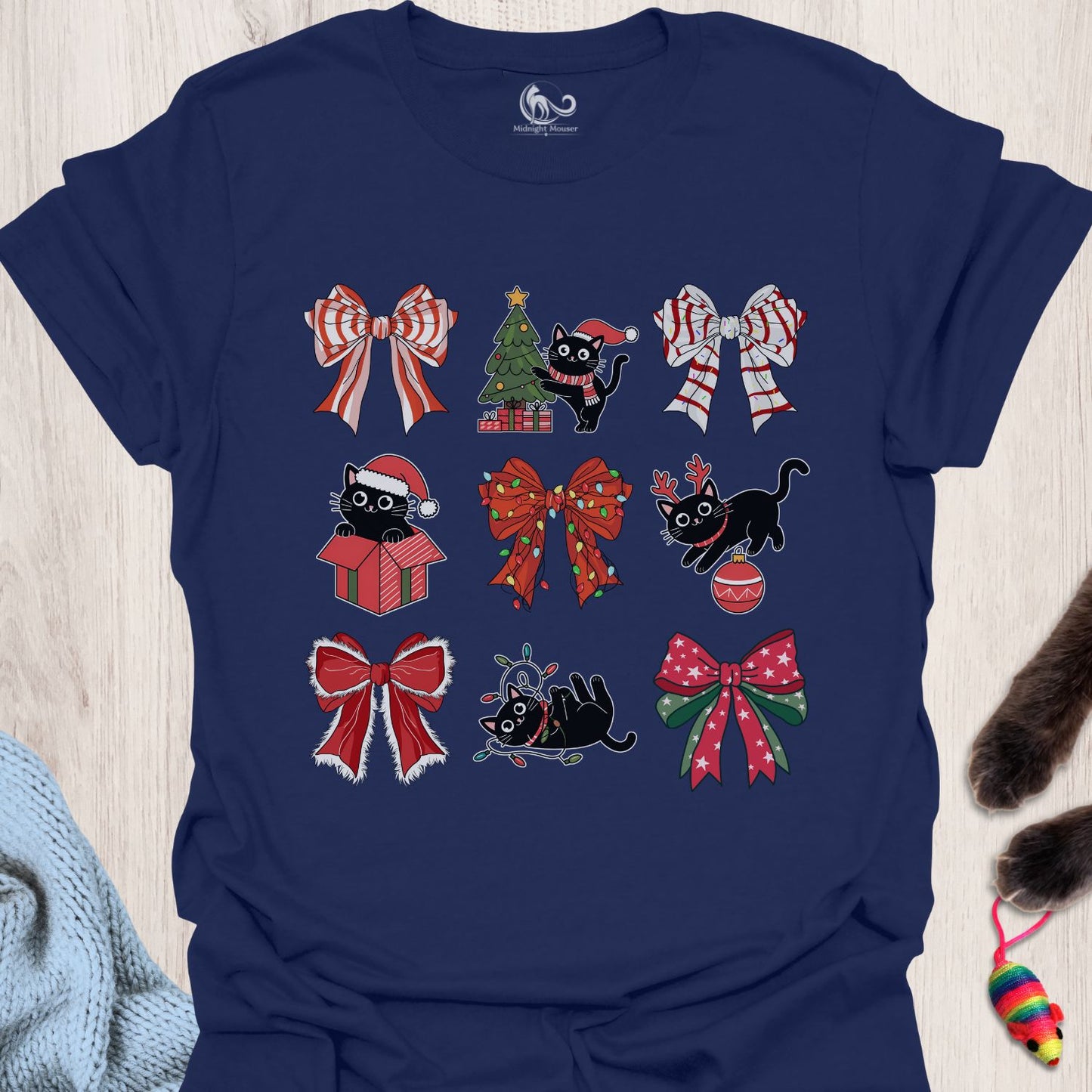 Christmas Bows and Cats Classic Tee